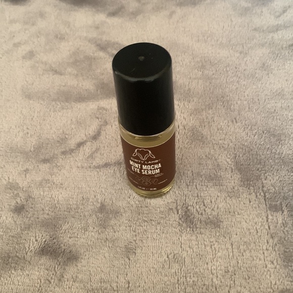 NWT 🛍 The Dirty Lamb Mint Mocha Eye Serum - Picture 3 of 5